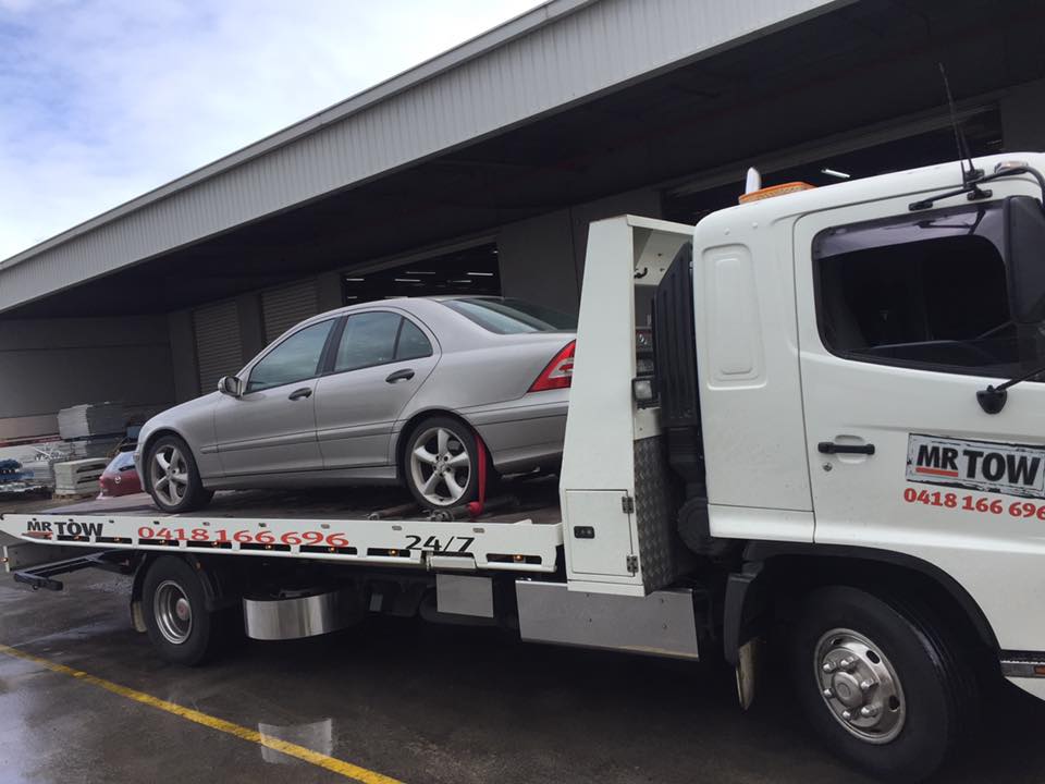 Mr Tow Truck Melbourne 24 Hour Towing Melbourne Breakdowns Accidents Moving Cars Cargo Machinery Vehicles Auto 